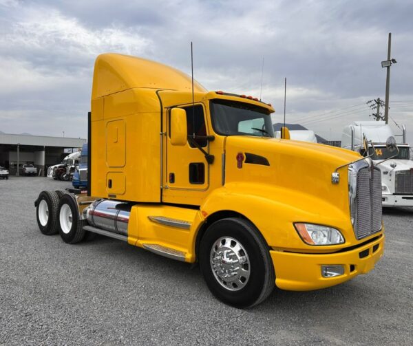Kenworth T660 Aerocab. Año 2016 - Image 4