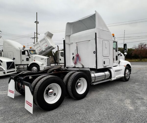 Kenworth T660 Aerocab. Año 2016 - Image 5