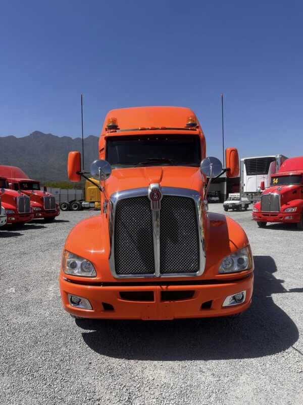 Kenworth T660 Aerocab. Año 2016 - Image 12