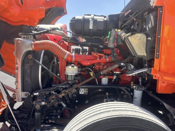 Kenworth T660 Aerocab. Año 2016 - Image 7