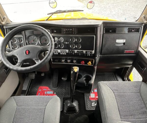 Kenworth T660 Aerocab. Año 2016 - Image 10