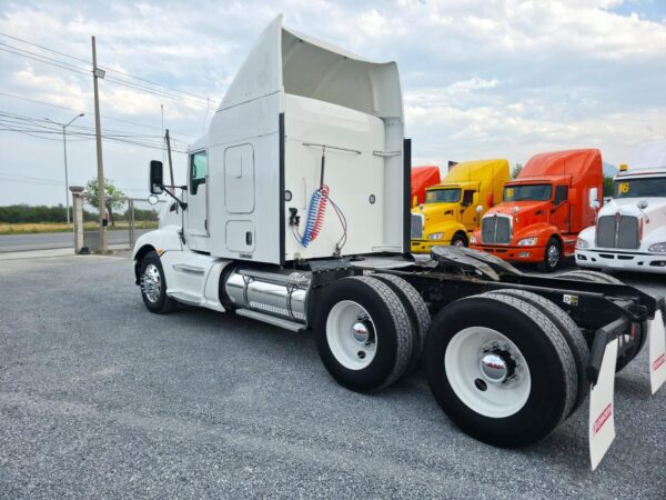 Kenworth T660 Aerocab - Image 2