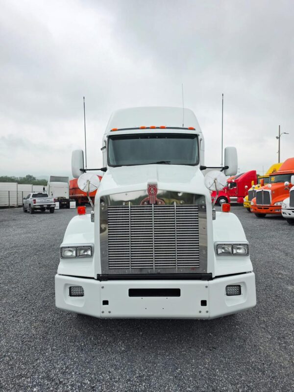 Kenworth T800 Aerocab Blanco 2014